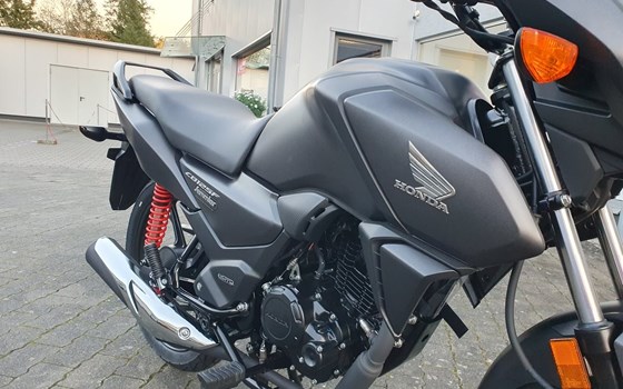 Gebrauchtmotorrad Honda CB125F - Bild 5