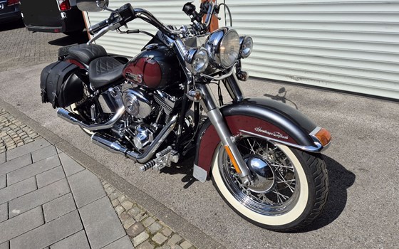 Gebrauchtmotorrad Harley-Davidson Softail Heritage Classic FLSTC - Bild 12