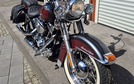 Gebrauchtmotorrad Harley-Davidson Softail Heritage Classic FLSTC - Bild 9