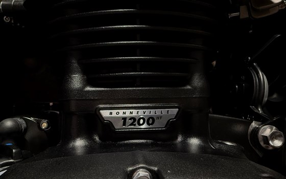 Neufahrzeug Triumph Bonneville Bobber - Bild 9