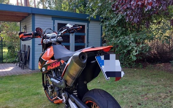 Gebrauchtmotorrad KTM 690 SMC - Bild 3