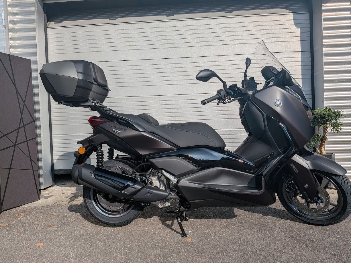 Yamaha XMAX 300 Tech MAX+