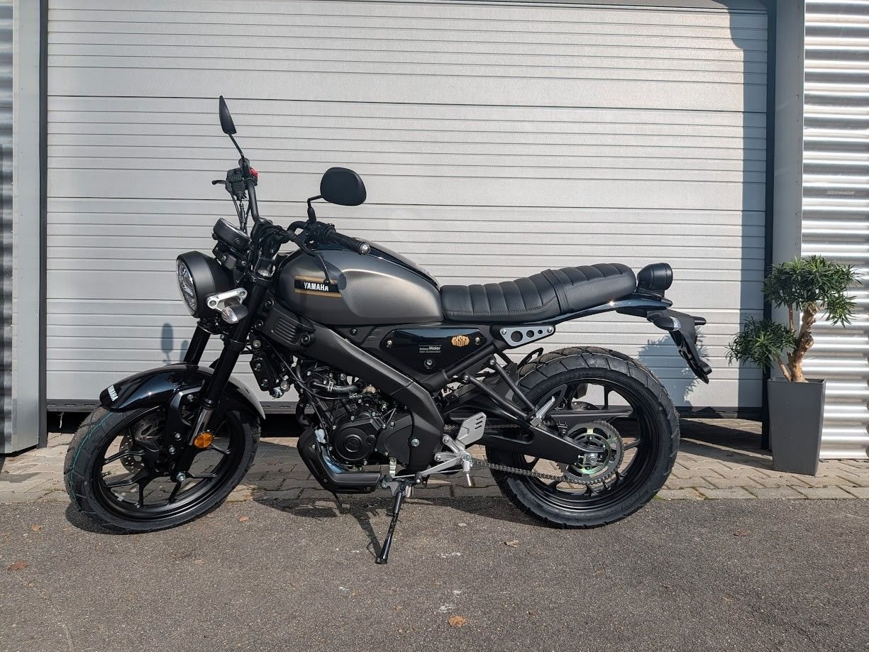 Yamaha XSR125 