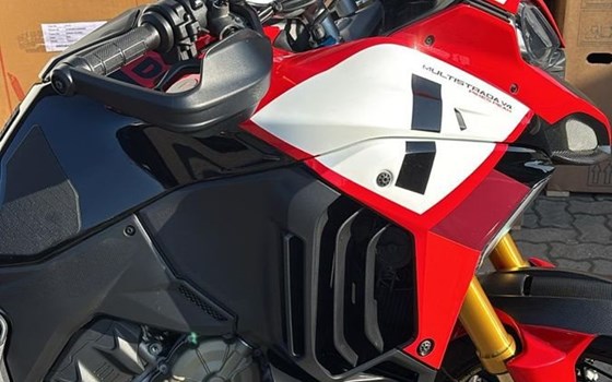 Gebrauchtmotorrad Ducati Multistrada V4 Pikes Peak - Bild 12