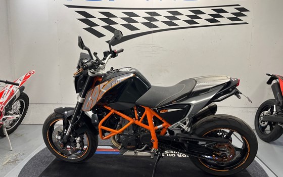 Gebrauchtmotorrad KTM 690 Duke - Bild 4
