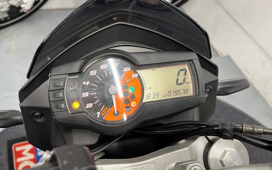 Gebrauchtmotorrad KTM 690 Duke - Bild 7