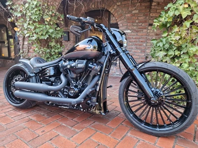 Softail Breakout 117
