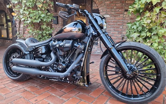 Gebrauchtmotorrad Harley-Davidson Softail Breakout 117 - Bild 1