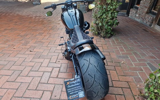 Gebrauchtmotorrad Harley-Davidson Softail Breakout 117 - Bild 11