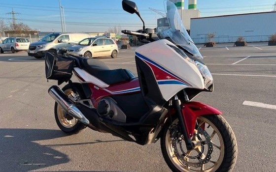 Gebrauchtmotorrad Honda Integra - Bild 1