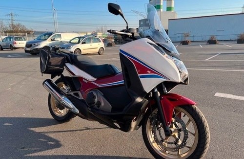 Gebrauchtmotorrad Honda Integra