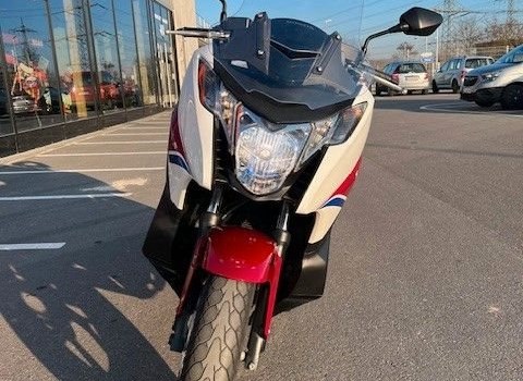 Gebrauchtmotorrad Honda Integra - Bild 3