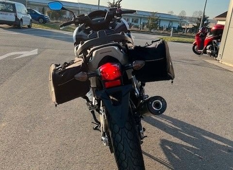 Gebrauchtmotorrad Honda Integra - Bild 5