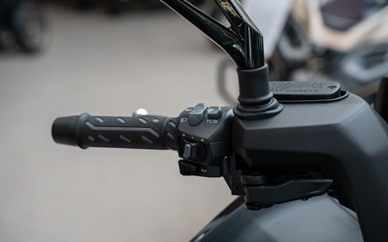 Neufahrzeug Kymco XCITING VS 400i TCS ABS - Bild 9