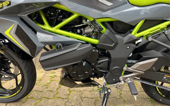 Neufahrzeug Kawasaki Z125 - Bild 20