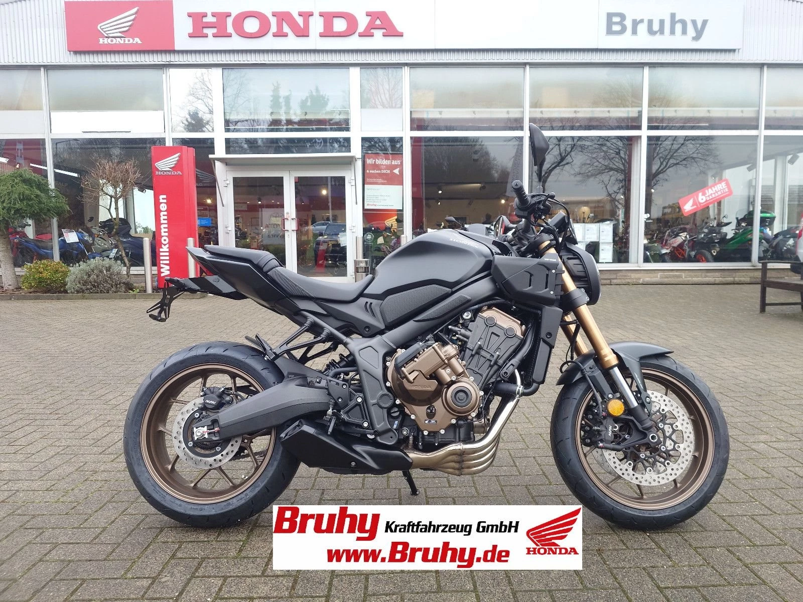 Honda CB650R E-Clutch