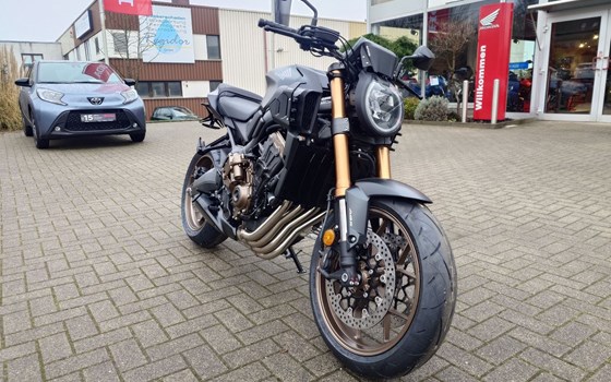 Gebrauchtmotorrad Honda CB650R E-Clutch - Bild 4