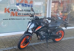 Neumotorrad KTM 790 Duke