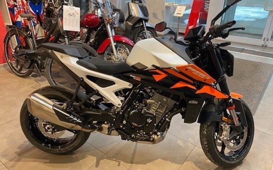 Neufahrzeug KTM 990 Duke - Bild 1