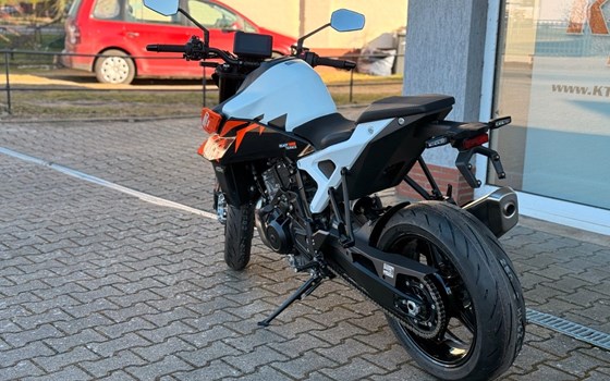 Neufahrzeug KTM 990 Duke - Bild 6