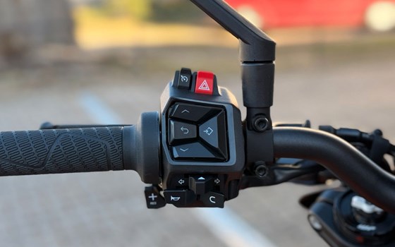 Neufahrzeug KTM 990 Duke - Bild 8