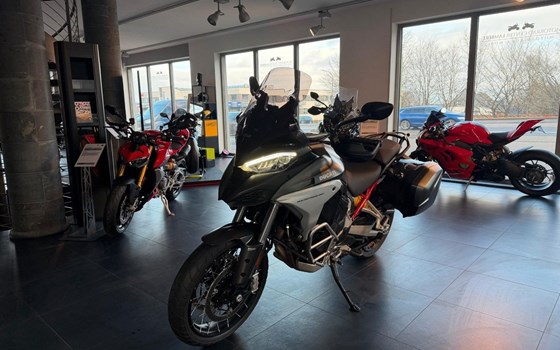 Gebrauchtmotorrad Ducati Multistrada V4 S - Bild 8