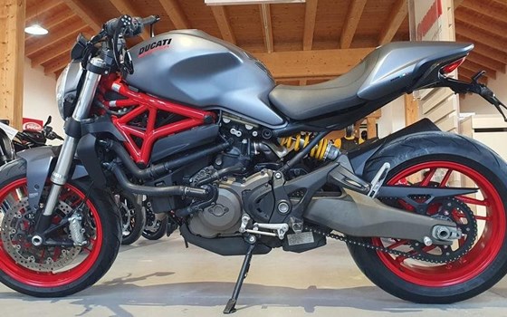 Gebrauchtmotorrad Ducati Monster 821 - Bild 5