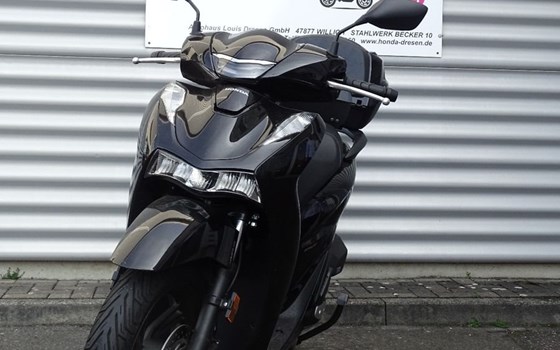 Gebrauchtmotorrad Honda SH150i - Bild 2