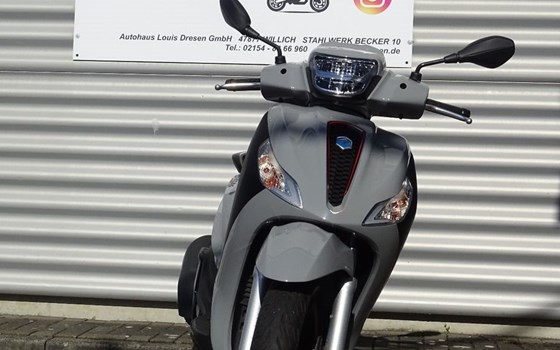 Gebrauchtmotorrad Piaggio Medley 125 ie IGET - Bild 2