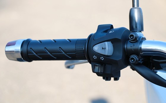 Gebrauchtmotorrad Honda PCX125 - Bild 8