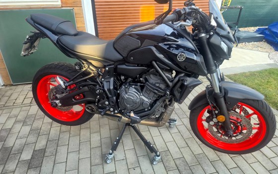 Gebrauchtmotorrad Yamaha MT-07 - Bild 1
