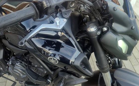 Gebrauchtmotorrad Yamaha MT-07 - Bild 2
