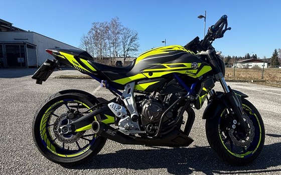 Gebrauchtmotorrad Yamaha MT-07 - Bild 2