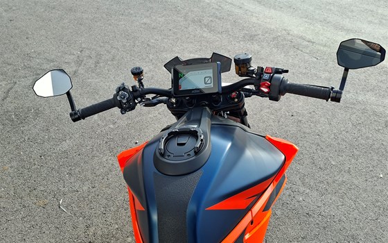 Gebrauchtmotorrad KTM 1290 Super Duke R - Bild 10