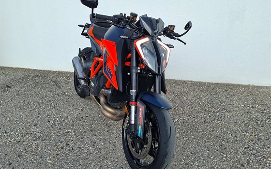 Gebrauchtmotorrad KTM 1290 Super Duke R - Bild 3