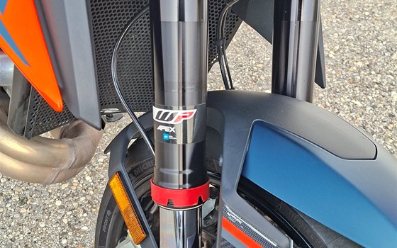 Gebrauchtmotorrad KTM 1290 Super Duke R - Bild 4