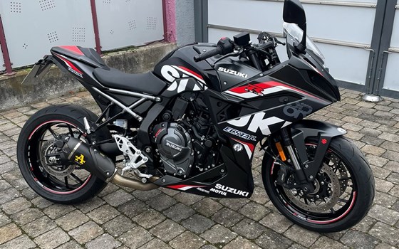 Gebrauchtmotorrad Suzuki GSX-8R - Bild 1