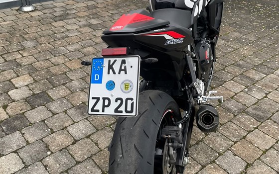 Gebrauchtmotorrad Suzuki GSX-8R - Bild 5