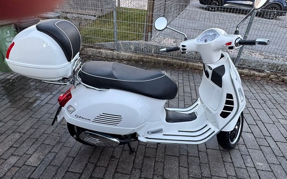 Gebrauchtmotorrad Vespa GTS 125 i.e. - Bild 2