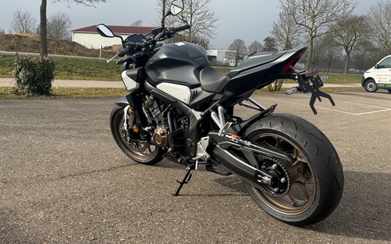 Gebrauchtmotorrad Honda CB650R - Bild 4