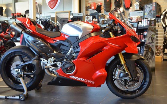 Neufahrzeug Ducati Panigale V4 R - Bild 10
