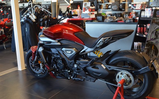 Neufahrzeug Ducati XDiavel V4 - Bild 7
