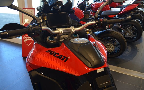 Gebrauchtmotorrad Ducati Multistrada V4 Pikes Peak - Bild 5