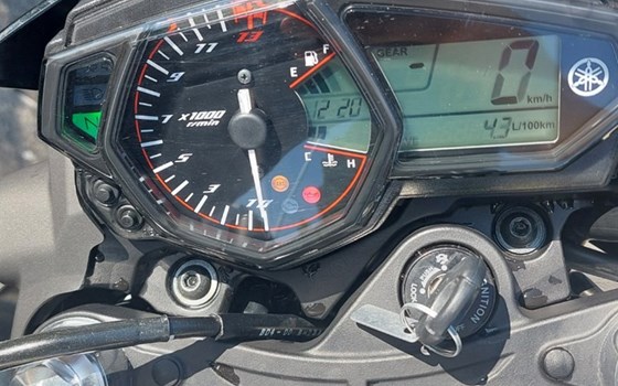 Gebrauchtmotorrad Yamaha MT-03 - Bild 9