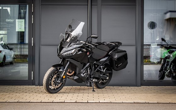 Gebrauchtmotorrad Honda NT1100 - Bild 5