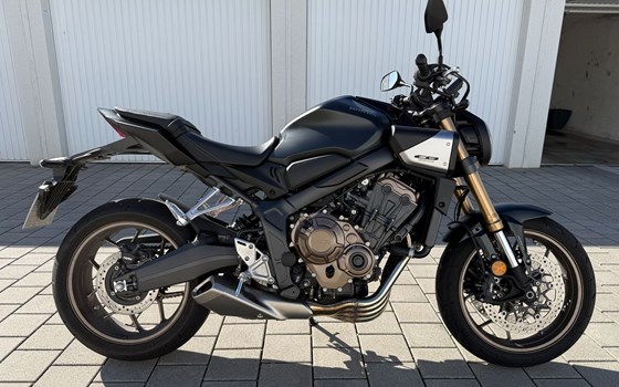Gebrauchtmotorrad Honda CB650R - Bild 1