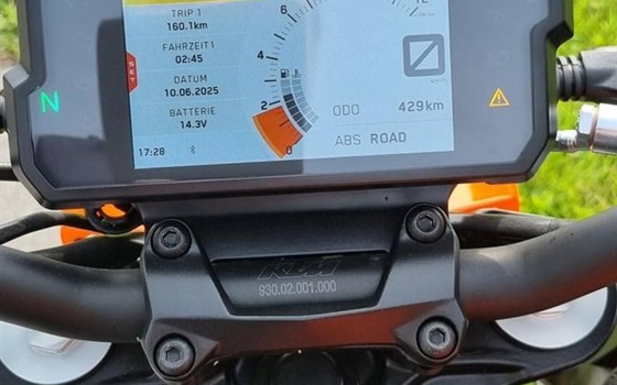 Gebrauchtmotorrad KTM 390 Duke - Bild 2