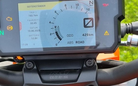 Gebrauchtmotorrad KTM 390 Duke - Bild 3