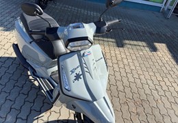 Neumotorrad Lambretta X300 GP