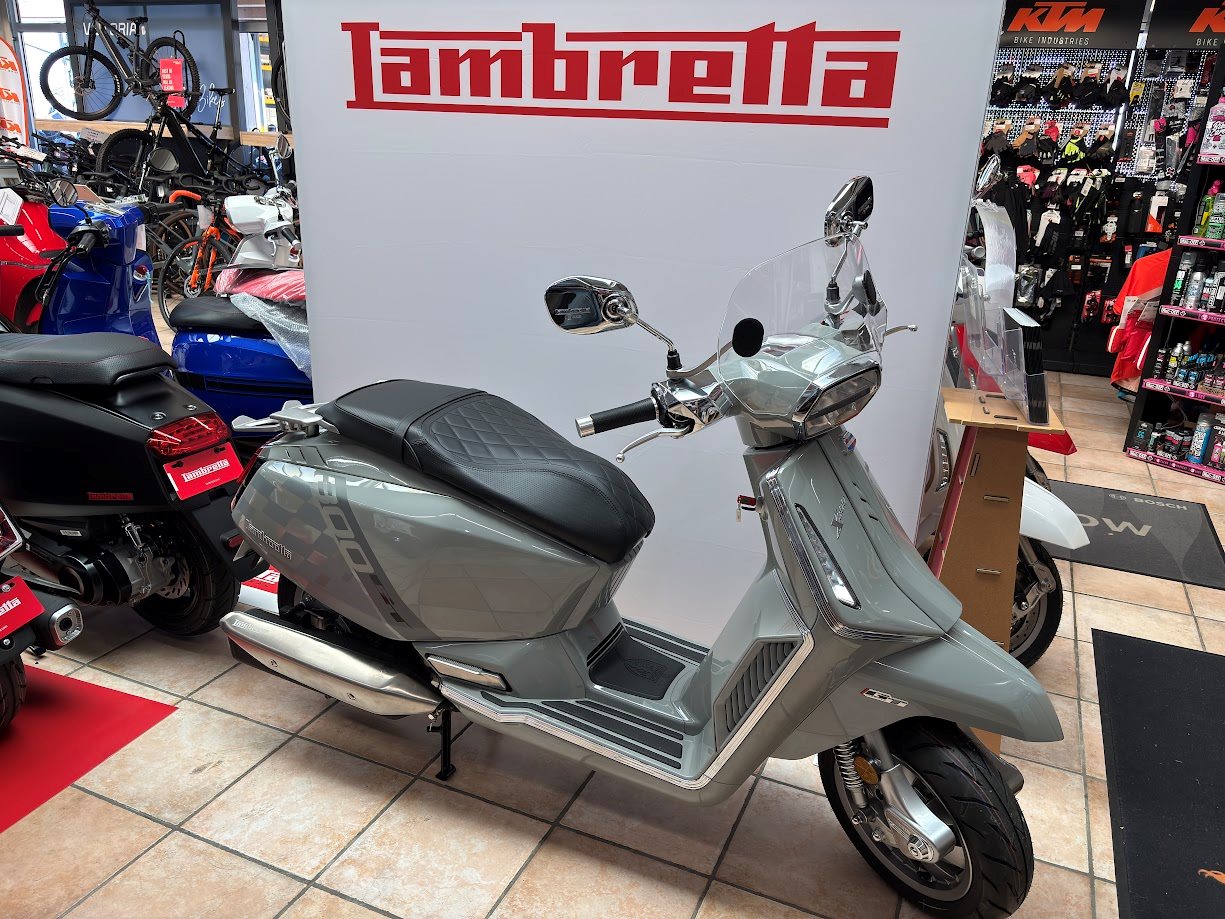 Lambretta X300 GT